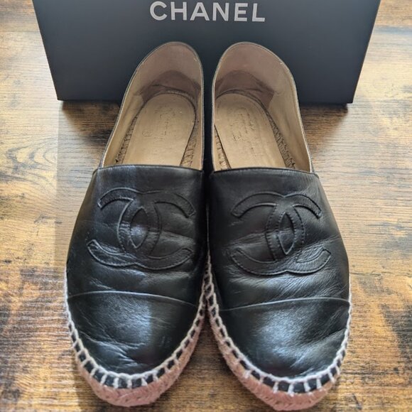 CHANEL black lambskin espadrilles size 40 - Picture 1 of 14